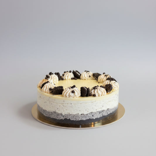 Nekeptas Oreo sūrio pyragas
